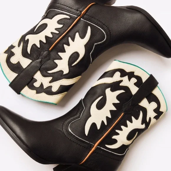 NWT✨Dolce Vita Landen Black White Metallic trim Women’s Western Boots Size 10! - Picture 14 of 16